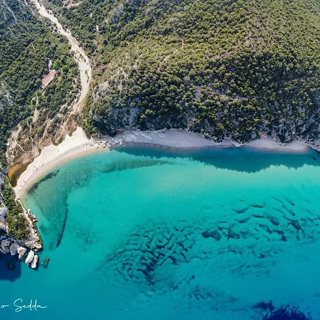 アパート 5 Min Front The - Cala Luna House カーラゴノネ