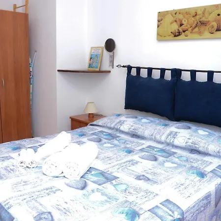 Lägenhet 5 Min Front The - Cala Luna House *