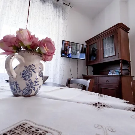 5 Min Front The - Cala Luna House