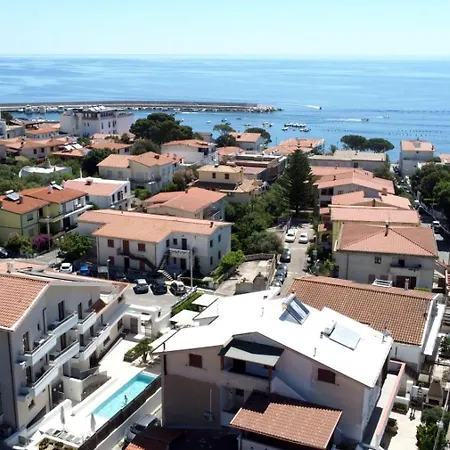 Lägenhet 5 Min Front The - Cala Luna House